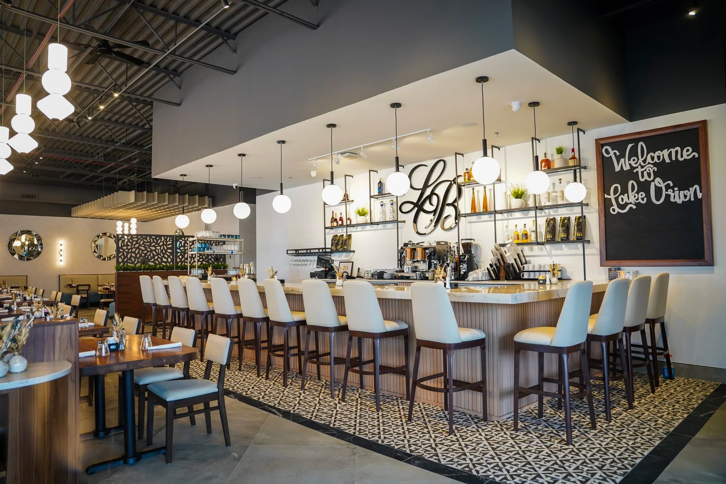 Lake Orion Brunch bar and dining room